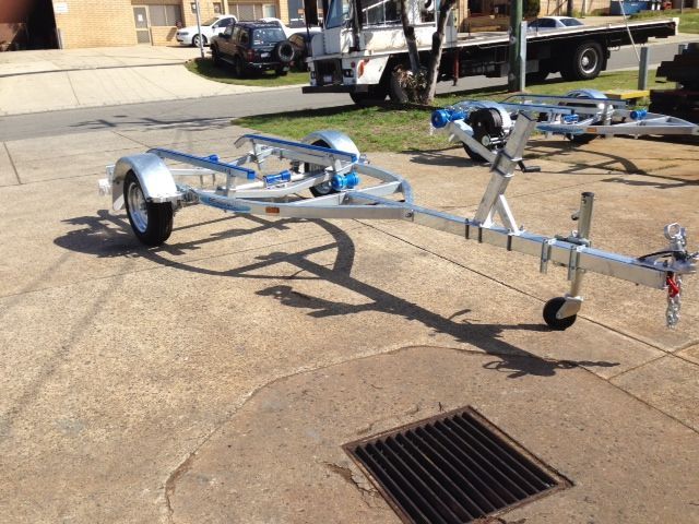 BGTrailers-Single-Axle-330-Boat-Trailer-Fremantle-1920w