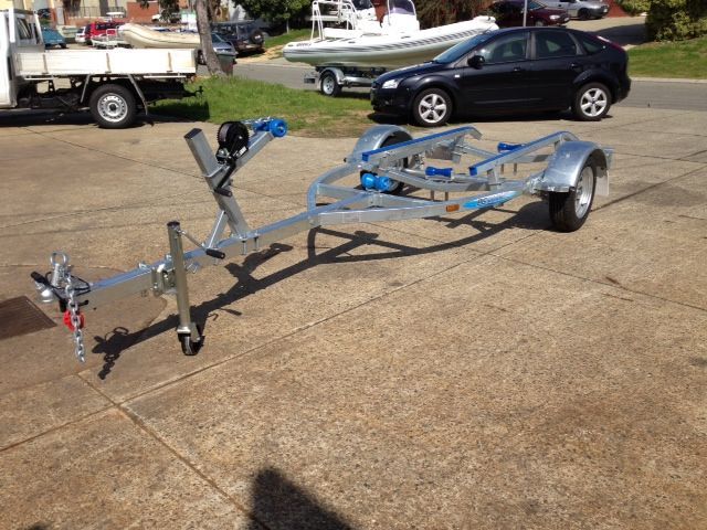 BGTrailers-Single-Axle-330-BoatTrailer-Perth-1920w