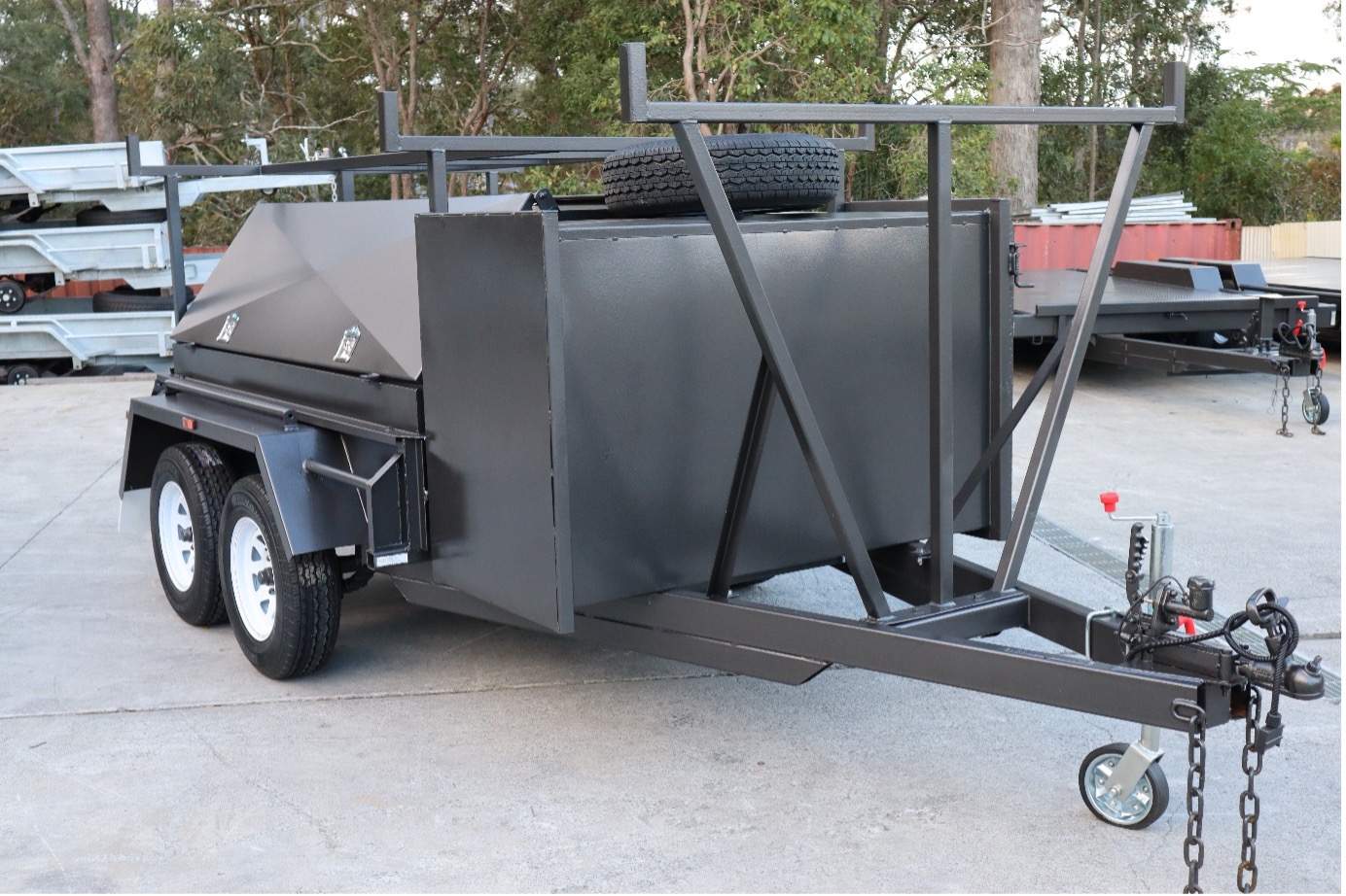 heavy-duty-tradesman-trailer-with-compressor-box-brisbane-3