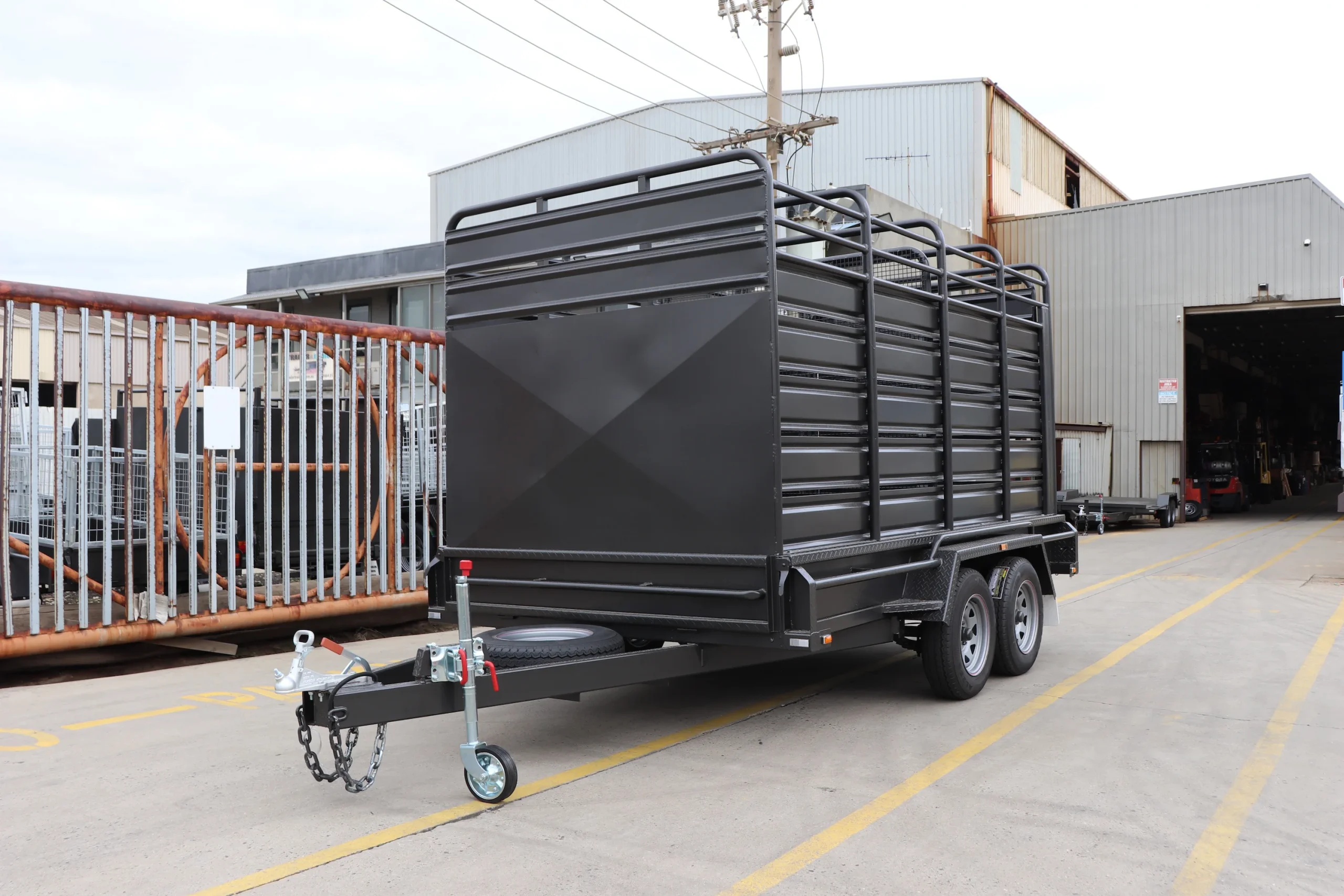 12x6-Deluxe-Heavy-Duty-LiveStock-Crate-Trailer-scaled