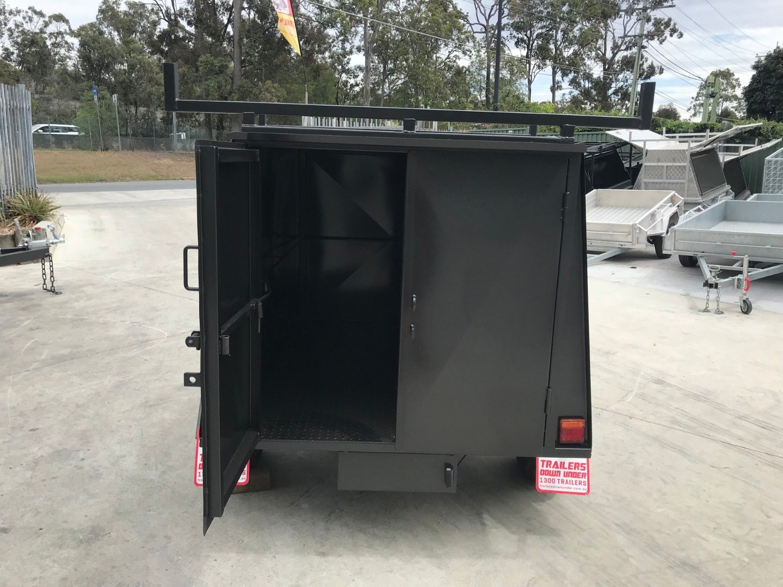 6x4-fully-enclosed-van-trailer-for-sale-brisbane5