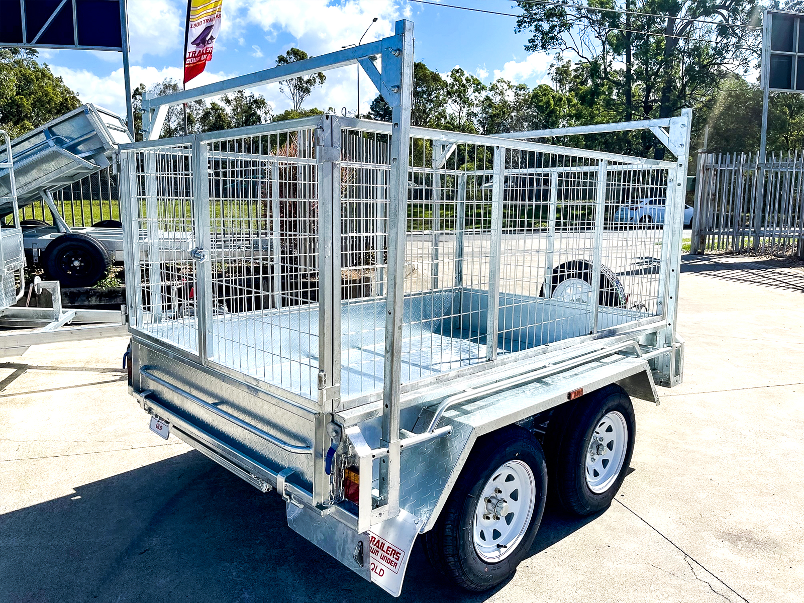 ladder-racks-on-cage-trailer